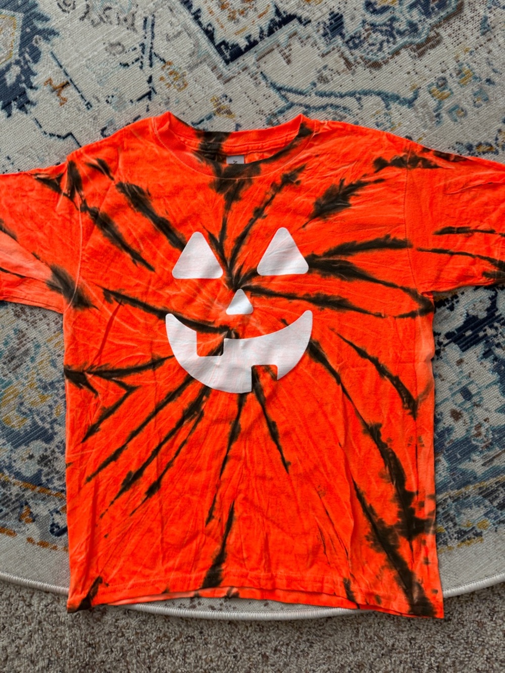 Be kind pumpkin tee